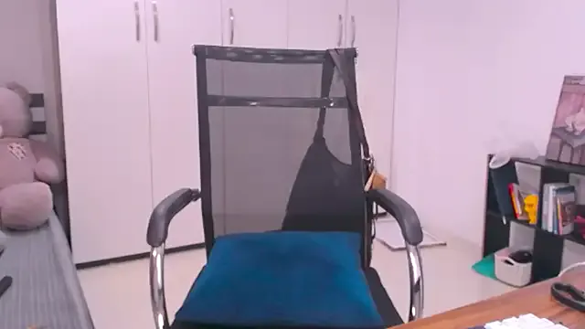 PabloArena – webcam model profile photo Image 14