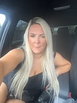 stripmens_ultimate – webcam model profile photo Image 15