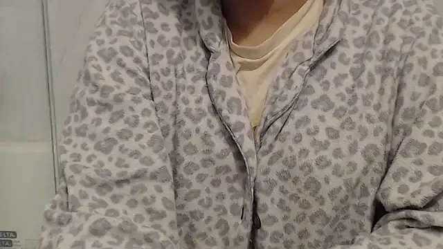 zui_lu chat room preview Image 3