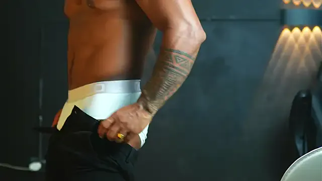 CallumMuscle Image 2