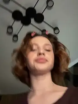 sophiepop41 – webcam model profile photo Image 7