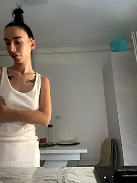 Celine_Roxelle Image 19