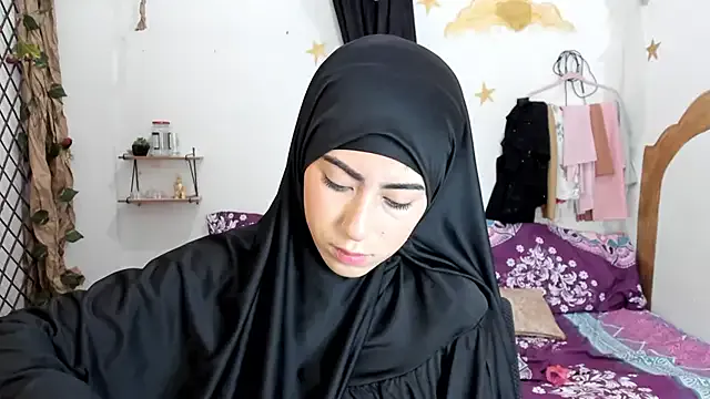 Lorievans20 – webcam model profile photo Image 16