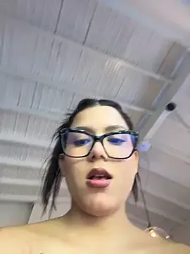 WitchAnnie chat room preview Image 6