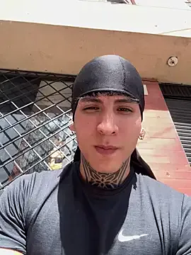 ChocoTime – webcam model profile photo Image 15