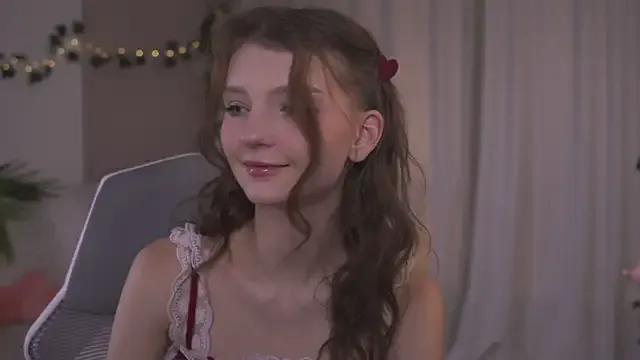 WitchAnnie – webcam model profile photo Image 8