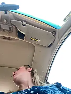 irohani_usagi – webcam model profile photo Image 4