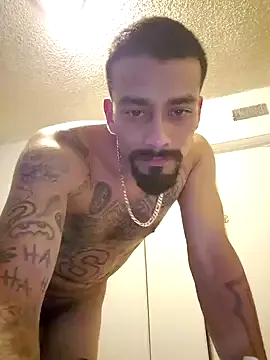 koreanboy2341 – webcam model profile photo Image 3