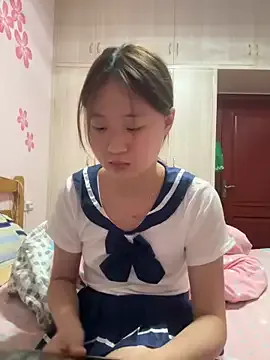 LunaDumont chat room preview Image 18