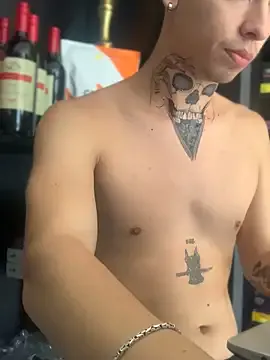 PabloArena – webcam model profile photo Image 3