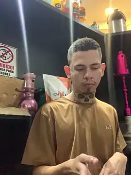 PabloArena – webcam model profile photo Image 7