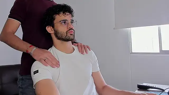 ariel_andcharlotte – webcam model profile photo Image 17