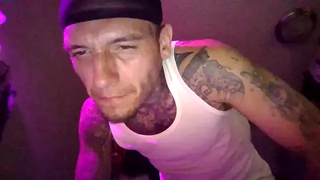 cuttie_ponyy – webcam model profile photo Image 10