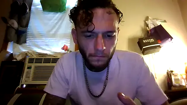 cuttie_ponyy – webcam model profile photo Image 15