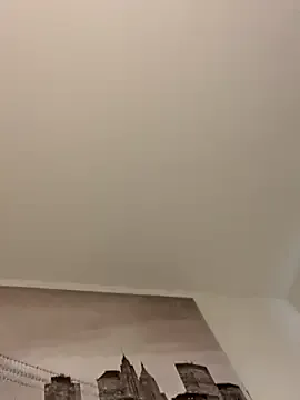 someone_sweet – webcam model profile photo Image 3