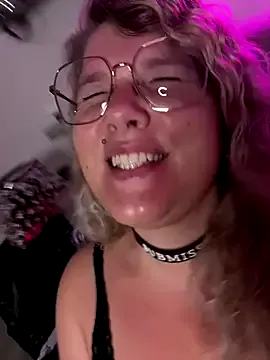 zui_lu chat room preview Image 4