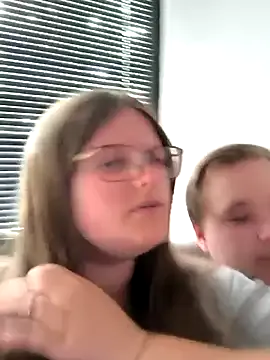 RoxyScarlett chat room preview Image 10