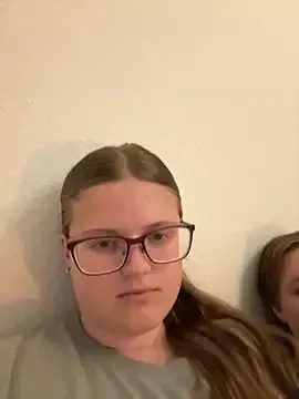 RoxyScarlett chat room preview Image 16