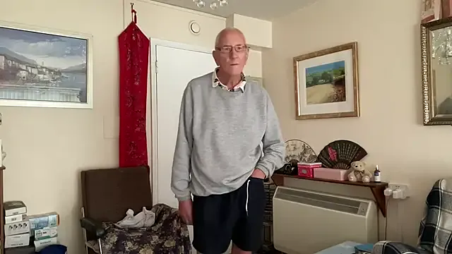 ares_aestheticgod – webcam model profile photo Image 17