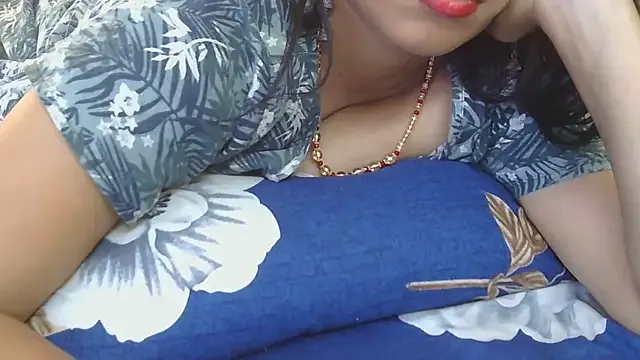 Cute-Simmi69 – webcam model profile photo Image 7