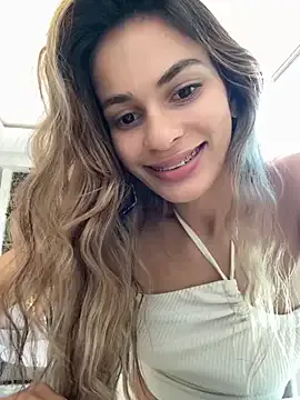 FroggyAnna – webcam model profile photo Image 9