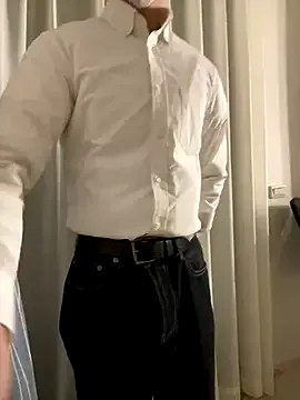 DomManlyGuy – webcam model profile photo Image 3