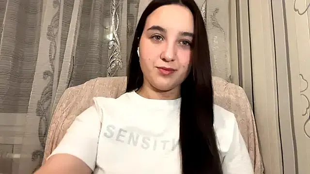 someone_sweet – webcam model profile photo Image 11