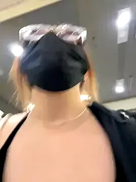 misschaotic_ – webcam model profile photo Image 10