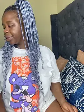 Janhvi- – webcam model profile photo Image 12