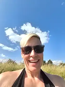 DarleenHot Image 11