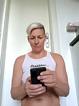 DarleenHot Image 16
