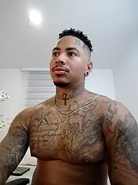 Sweetdalilaa – webcam model profile photo Image 3