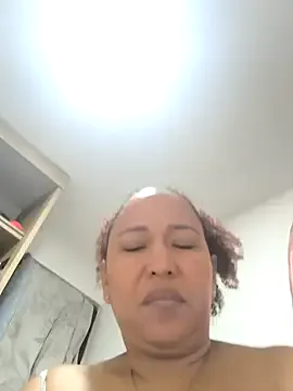 dears_pearlss – webcam model profile photo Image 10