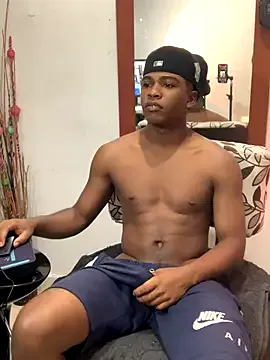 shyeve2004 – webcam model profile photo Image 7