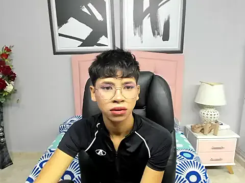 jakecummings69 – webcam model profile photo Image 2