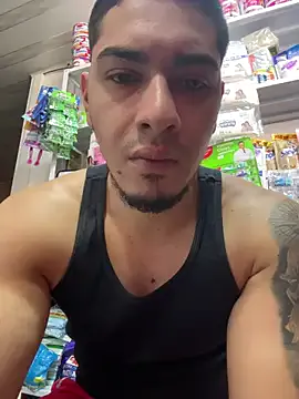 dannys__20 – webcam model profile photo Image 18