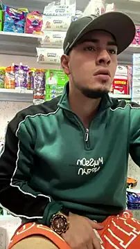 dannys__20 – webcam model profile photo Image 5