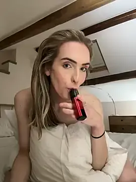 stargroup – webcam model profile photo Image 7