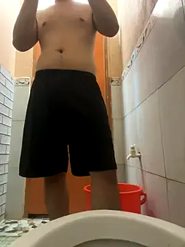 kai101010 – webcam model profile photo Image 4