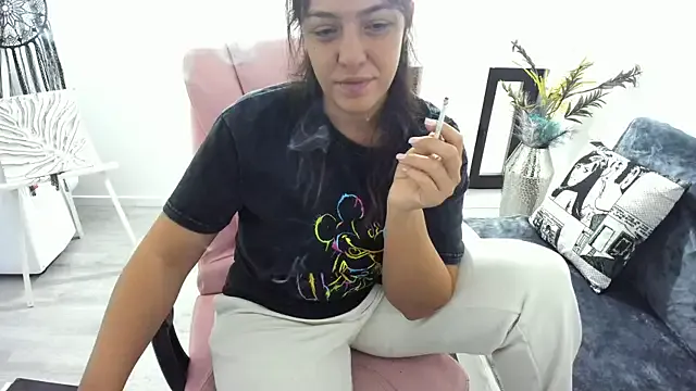 Miawiithe – webcam model profile photo Image 10