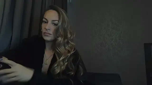 Edenfox- – webcam model profile photo