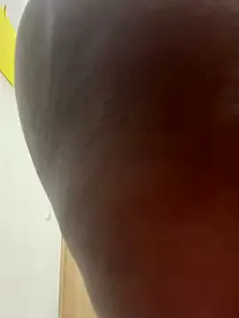 Zoejohns – webcam model profile photo Image 2