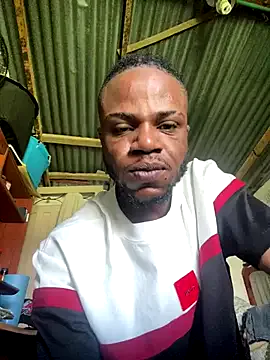 PabloArena – webcam model profile photo Image 16