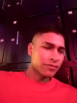 Benson18y – webcam model profile photo Image 10