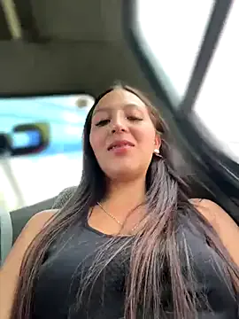 petites_perles – webcam model profile photo Image 4