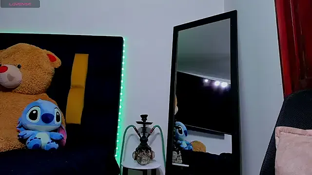 MiaaPalmer – webcam model profile photo Image 17