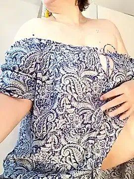 lioncluess – webcam model profile photo Image 3