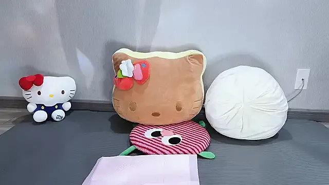 melaniepavan – webcam model profile photo Image 18