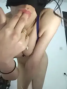 miss_ly_ – webcam model profile photo Image 4