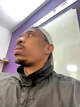 Amicisegreti – webcam model profile photo Image 3